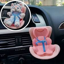 Labubu Auto Sitz